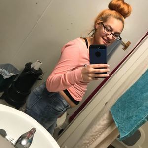 Meet your Posher, Alyssa